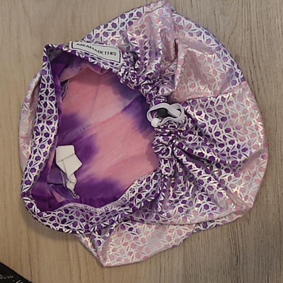 Annamadethis SCRUB caps! Lot of 3 - Picture 3 of 4